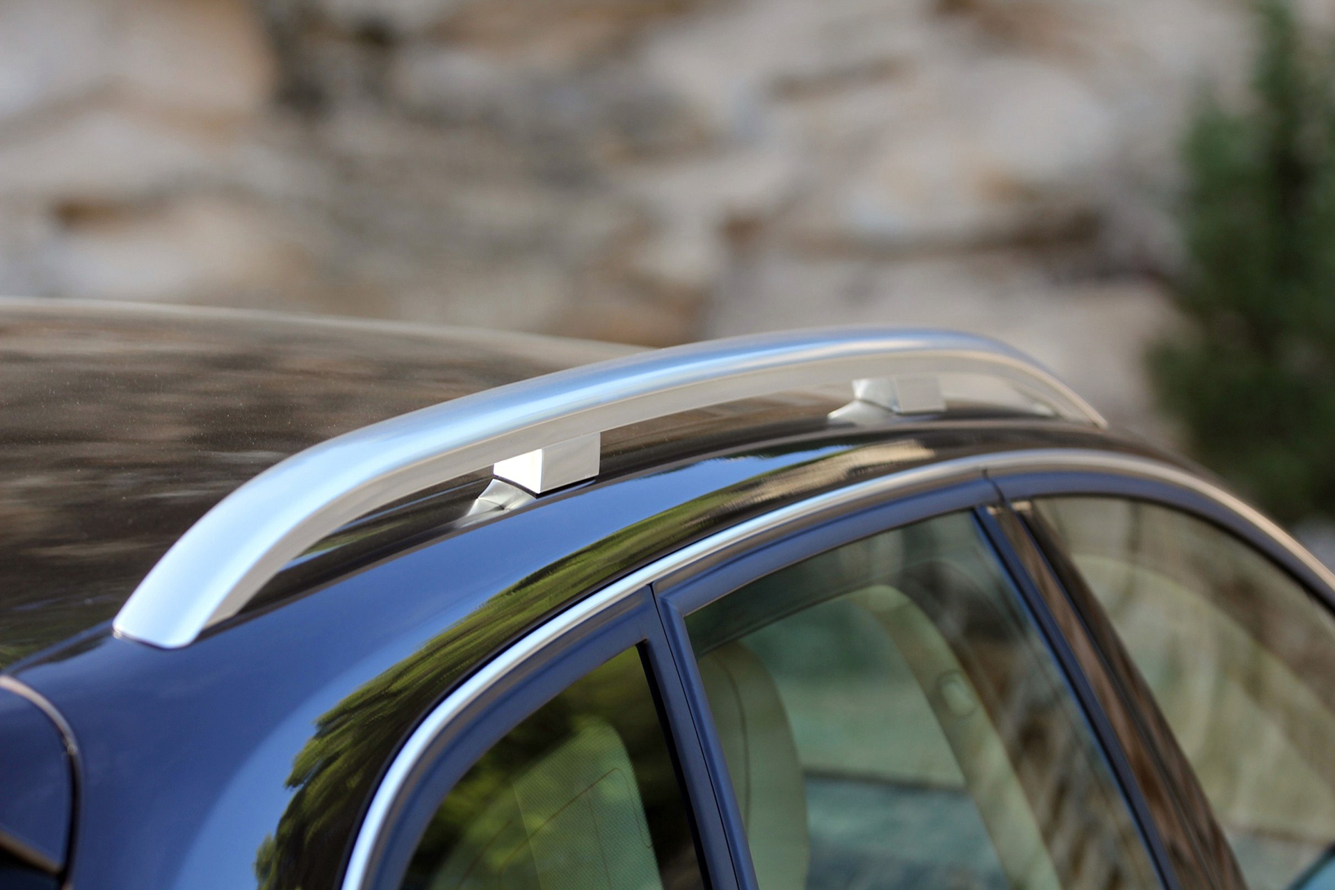 Fixed Roof Racks