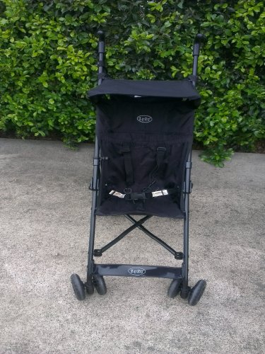 Light compact stroller